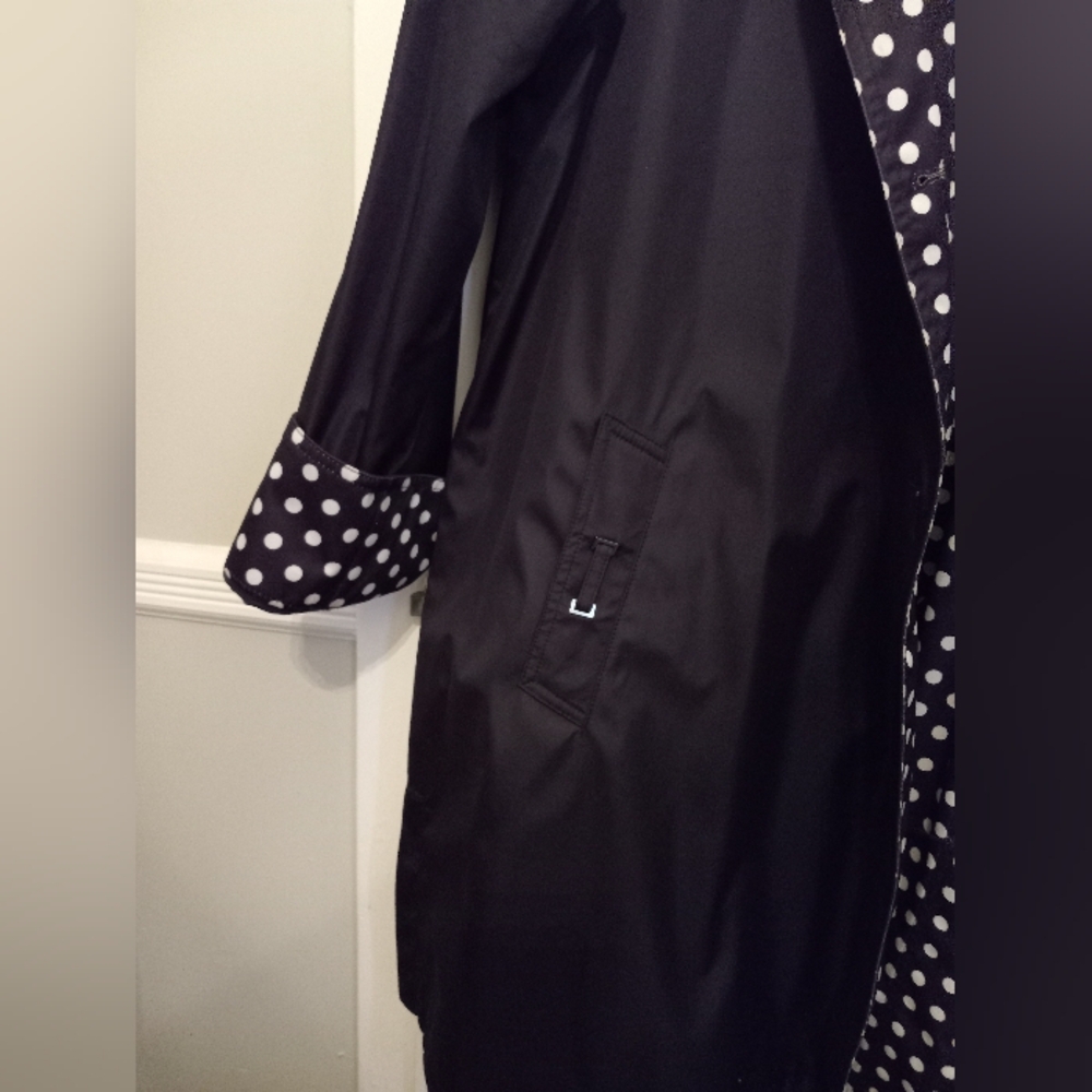 Norm Thompson Black and White Polka Dot Reversible Raincoat - Picture 6 of 6